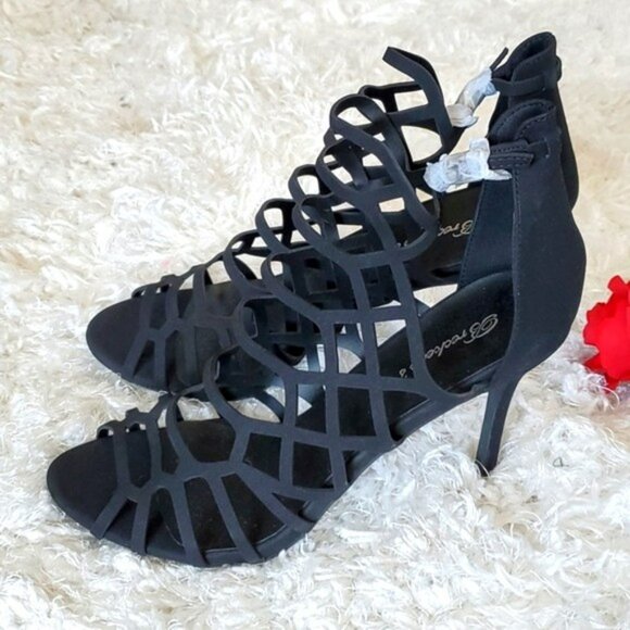Breckelle's Spiked High Heels Black Size 10 Cut Out Ankle Buckle Prom Cocktail - Picture 8 of 16